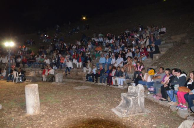 Μουσικοθεατρική εκδήλωση στο αρχαίο Θέατρο Ορχομενού! (vd)