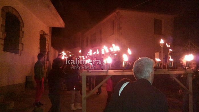 Βυτίνα: Παλιό έθιμο αναβίωσε … μετά από 40 χρόνια! Δείτε μοναδικές εικόνες!