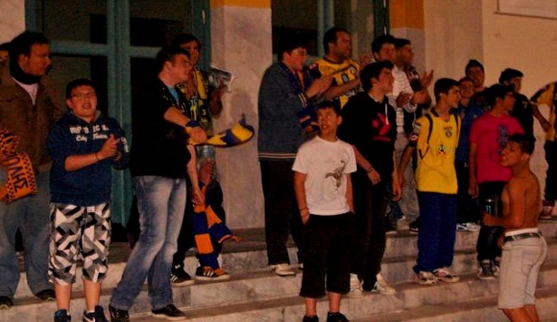 Την πρόκριση στον τελικό πανηγύρισαν οι φίλαθλοι του Αστέρα όλο το βράδυ στην Τρίπολη (vd)!