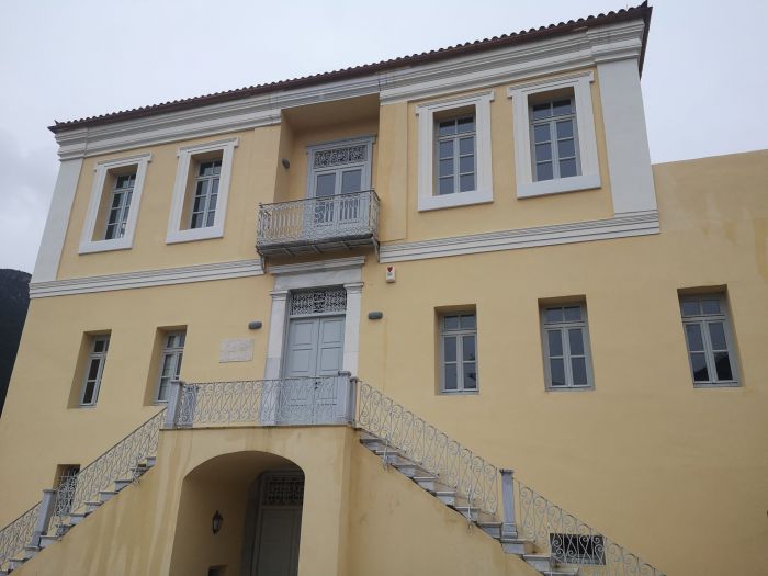 &Lambda;&epsilon;&omega;&nu;ί&delta;&iota;&omicron; | &Alpha;&upsilon;&tau;ό &tau;&omicron; &epsilon;&mu;&beta;&lambda;&eta;&mu;&alpha;&tau;&iota;&kappa;ό &kappa;&tau;ί&rho;&iota;&omicron; &alpha;&nu;&omicron;ί&gamma;&epsilon;&iota; &gamma;&iota;&alpha; &tau;&omicron; &Mu;&epsilon;&lambda;&iota;&tau;&zeta;ά&zeta;&zeta;!