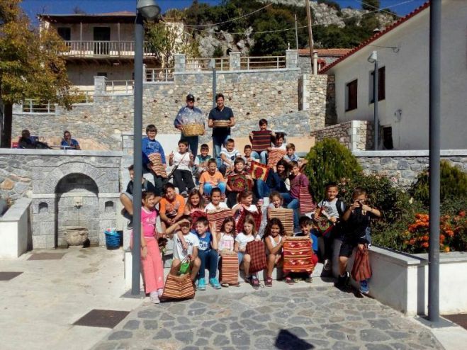 Οι μαθητές του Δημοτικού Σχολείου Λεωνιδίου γνωρίζουν τον τόπο τους! (εικόνες)