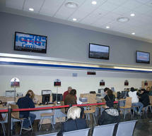 Εκτός των τιμολογίων της ΔΕΗ η ΕΡΤ και τα δημοτικά τέλη