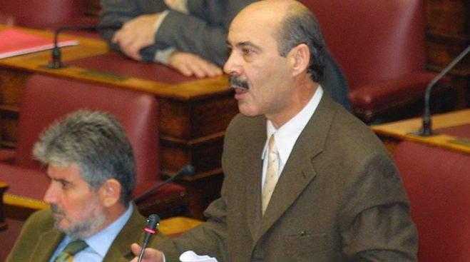 &laquo;Έ&phi;&upsilon;&gamma;&epsilon;&raquo; &omicron; &pi;&rho;ώ&eta;&nu; &upsilon;&phi;&upsilon;&pi;&omicron;&upsilon;&rho;&gamma;ό&sigmaf; &kappa;&alpha;&iota; &beta;&omicron;&upsilon;&lambda;&epsilon;&upsilon;&tau;ή&sigmaf; &Pi;&Alpha;&Sigma;&Omicron;&Kappa;, &Phi;&lambda;ώ&rho;&omicron;&sigmaf; &Kappa;&omega;&nu;&sigma;&tau;&alpha;&nu;&tau;ί&nu;&omicron;&upsilon;