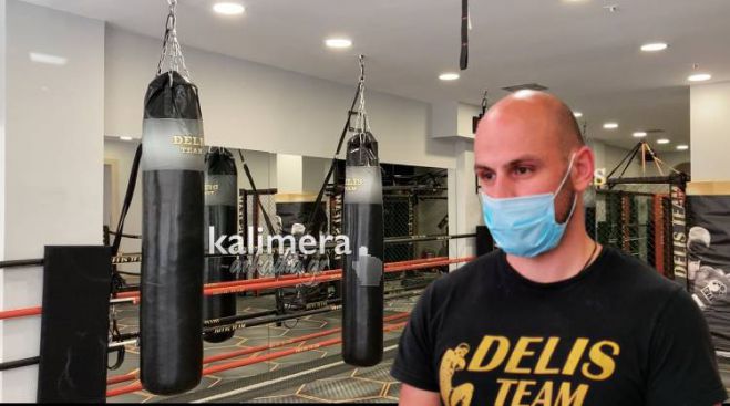 &Beta;&alpha;&sigma;ί&lambda;&eta;&sigmaf; &Delta;&epsilon;&lambda;ή&sigmaf; (Combat Team Tripolis): "&Omicron; &kappa;ό&sigma;&mu;&omicron;&sigmaf; &nu;&alpha; &sigma;&tau;&eta;&rho;ί&xi;&epsilon;&iota; &tau;&alpha; &mu;έ&tau;&rho;&alpha; &gamma;&iota;&alpha; &nu;&alpha; &mu;&eta;&nu; &kappa;&lambda;&epsilon;ί&sigma;&omicron;&upsilon;&mu;&epsilon; &pi;ά&lambda;&iota;" (vd)