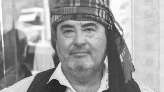 &Omicron; &Alpha;&rho;&kappa;&alpha;&delta;&iota;&kappa;ό&sigmaf; &alpha;&pi;&omicron;&chi;&alpha;&iota;&rho;&epsilon;&tau;ά &tau;&omicron;&nu; Ά&kappa;&eta; &Theta;&epsilon;&omicron;&delta;&omega;&rho;ό&pi;&omicron;&upsilon;&lambda;&omicron;