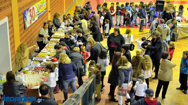 Χριστουγεννιάτικη γιορτή στο Δημοτικό Σχολείο Λεωνιδίου (εικόνες)