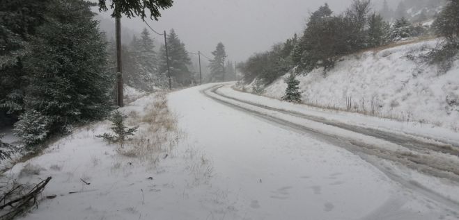 &Nu;έ&epsilon;&sigmaf; &epsilon;&iota;&kappa;ό&nu;&epsilon;&sigmaf; &alpha;&pi;ό &tau;&omicron; &chi;&iota;&omicron;&nu;&iota;&sigma;&mu;έ&nu;&omicron; &Mu;&alpha;ί&nu;&alpha;&lambda;&omicron;!