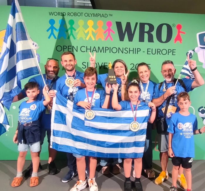 "Μπράβο" από τον Υφυπουργό Παιδείας, Κώστα Βλάση, στο 9ο Δημοτικό Σχολείο Τρίπολης!