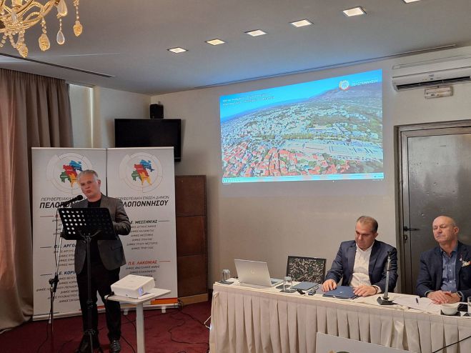 Δημήτρης Πτωχός: «Η συνεργασία Περιφέρειας και Δήμων είναι το θεμέλιο για μια αποτελεσματική Αυτοδιοίκηση»