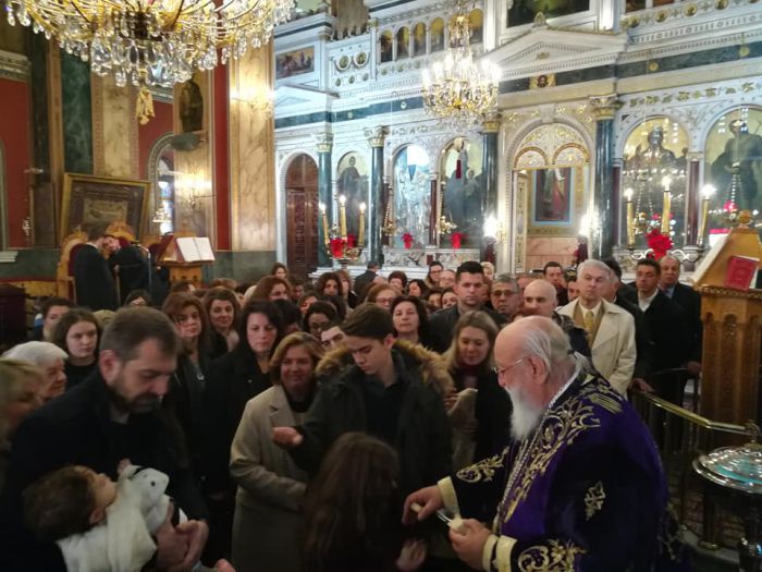 &Eta; &Mu;&epsilon;&gamma;ά&lambda;&eta; &Delta;&epsilon;&sigma;&pi;&omicron;&tau;&iota;&kappa;ή &epsilon;&omicron;&rho;&tau;ή &tau;&omega;&nu; &Chi;&rho;&iota;&sigma;&tau;&omicron;&upsilon;&gamma;έ&nu;&nu;&omega;&nu; &sigma;&tau;&eta;&nu; &Tau;&rho;ί&pi;&omicron;&lambda;&eta; (&epsilon;&iota;&kappa;ό&nu;&epsilon;&sigmaf;)