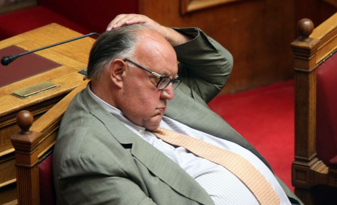 &Omicron; &Pi;ά&gamma;&kappa;&alpha;&lambda;&omicron;&sigmaf; &lambda;έ&epsilon;&iota; ό&tau;&iota; &zeta;&epsilon;&iota; &mu;&epsilon; 370 &euro; &kappa;&alpha;&iota; ό&tau;&iota; &beta;&rho;ί&sigma;&kappa;&epsilon;&tau;&alpha;&iota; &kappa;ά&tau;&omega; &alpha;&pi;ό &tau;&alpha; ό&rho;&iota;&alpha; &tau;&eta;&sigmaf; &phi;&tau;ώ&chi;&epsilon;&iota;&alpha;&sigmaf;!
