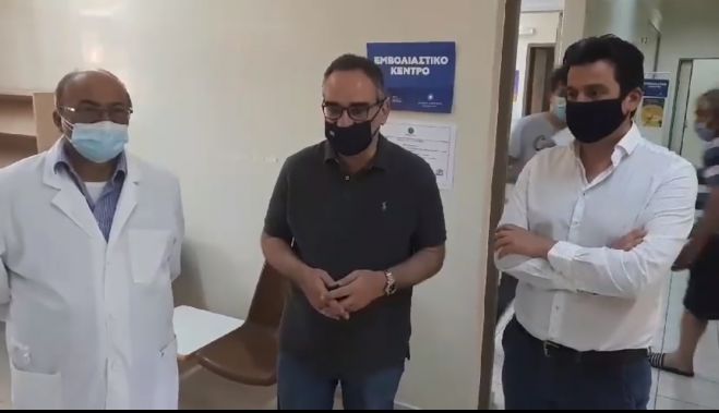 Στο Κέντρο Υγείας Λεωνιδίου ο Βασίλης Κοντοζαμάνης (vd)