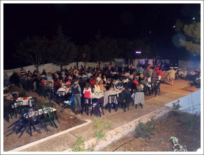 Ζωντανές στιγμές από το Αντάμωμα στην Αγία Σοφία Κυνουρίας (vd)