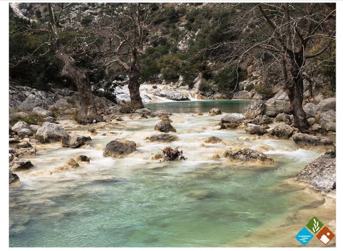 Καλή εβδομάδα από τους πανέμορφους καταρράκτες της Λεπίδας Κυνουρίας! (εικόνες)