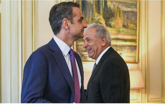 "Powergame": "&Sigma;&epsilon;&nu;ά&rho;&iota;&alpha; &gamma;&iota;&alpha; &upsilon;&pi;&omicron;&psi;&eta;&phi;&iota;ό&tau;&eta;&tau;&alpha; &Alpha;&beta;&rho;&alpha;&mu;ό&pi;&omicron;&upsilon;&lambda;&omicron;&upsilon; &sigma;&tau;&eta;&nu; &Alpha;&rho;&kappa;&alpha;&delta;ί&alpha;"!