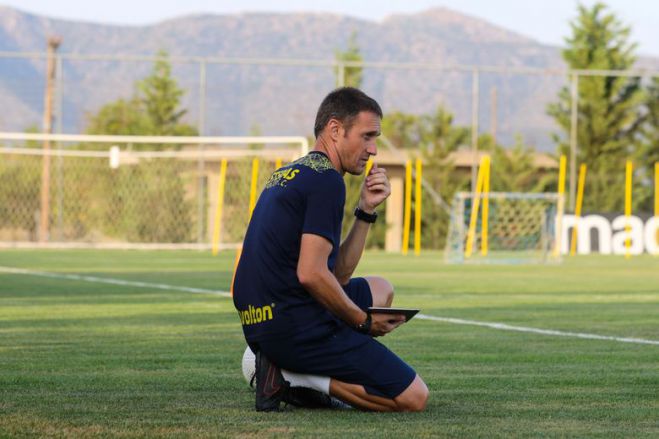 &Omicron; &Pi;&alpha;ύ&lambda;&omicron;&sigmaf; &Gamma;&kappa;ό&tau;&sigma;&eta;&sigmaf; &xi;&alpha;&nu;ά &sigma;&tau;&omicron;&nu; &Alpha;&sigma;&tau;έ&rho;&alpha; &Tau;&rho;ί&pi;&omicron;&lambda;&eta;&sigmaf;!