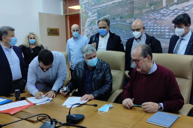 &Upsilon;&pi;&omicron;&gamma;&rho;ά&phi;&eta;&kappa;&epsilon; &eta; &sigma;ύ&mu;&beta;&alpha;&sigma;&eta; &gamma;&iota;&alpha; &tau;&eta;&nu; &kappa;&omicron;&upsilon;&nu;&omicron;&upsilon;&pi;&omicron;&kappa;&tau;&omicron;&nu;ί&alpha;