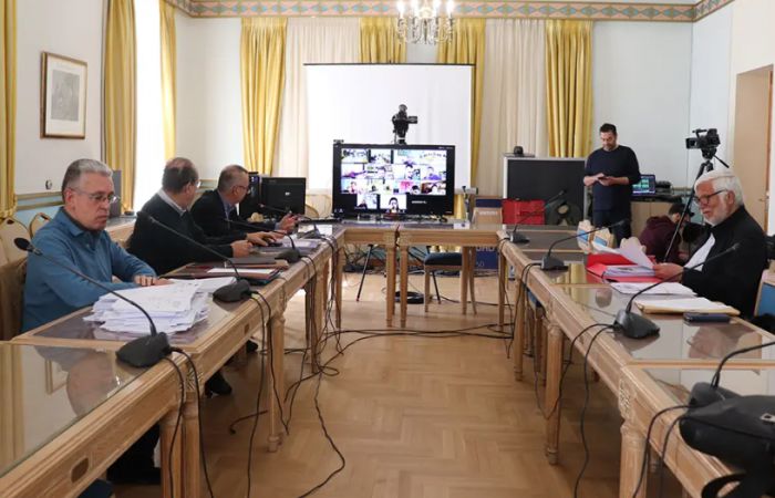 &Lambda;&omicron;&gamma;&iota;&sigma;&mu;&iota;&kappa;ό &gamma;&iota;&alpha; &eta;&lambda;&epsilon;&kappa;&tau;&rho;&omicron;&nu;&iota;&kappa;ή &delta;&iota;&alpha;&kappa;ί&nu;&eta;&sigma;&eta; &epsilon;&gamma;&gamma;&rho;ά&phi;&omega;&nu; &epsilon;&nu;έ&kappa;&rho;&iota;&nu;&epsilon; &tau;&omicron; &Pi;&epsilon;&rho;&iota;&phi;&epsilon;&rho;&epsilon;&iota;&alpha;&kappa;ό &Sigma;&upsilon;&mu;&beta;&omicron;ύ&lambda;&iota;&omicron; &Pi;&epsilon;&lambda;&omicron;&pi;&omicron;&nu;&nu;ή&sigma;&omicron;&upsilon;