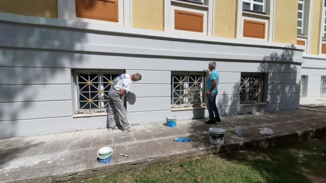 &Sigma;&beta;ή&nu;&omicron;&nu;&tau;&alpha;&iota; &tau;&alpha; &gamma;&kappa;&rho;ά&phi;&iota;&tau;&iota; &kappa;&alpha;&iota; &omicron;&iota; &mu;&omicron;&upsilon;&tau;&zeta;&omicron;ύ&rho;&epsilon;&sigmaf; &alpha;&pi;ό &tau;&omicron; &Pi;&nu;&epsilon;&upsilon;&mu;&alpha;&tau;&iota;&kappa;ό &Kappa;έ&nu;&tau;&rho;&omicron; &tau;&eta;&sigmaf; &Tau;&rho;ί&pi;&omicron;&lambda;&eta;&sigmaf;! (vd)