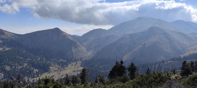 &Sigma;&tau;&omicron; Ό&rho;&omicron;&sigmaf; &Kappa;&upsilon;&lambda;&lambda;ή&nu;&eta; (&Zeta;ή&rho;&epsilon;&iota;&alpha;) &omicron; &Sigma;&Alpha;&Omicron;&Omicron;