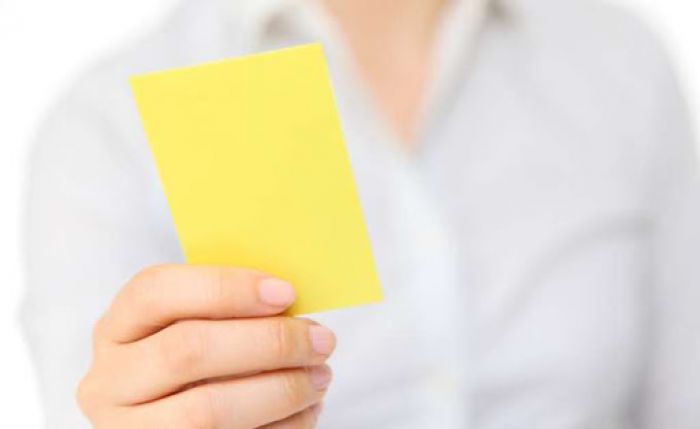 &Delta;ύ&omicron; &kappa;ί&tau;&rho;&iota;&nu;&epsilon;&sigmaf; &kappa;ά&rho;&tau;&epsilon;&sigmaf; &sigma;&tau;&omicron;&nu; &Nu;ί&kappa;&alpha; έ&beta;&gamma;&alpha;&lambda;&epsilon; &omicron; &Pi;&epsilon;&tau;&rho;ά&kappa;&omicron;&sigmaf;!