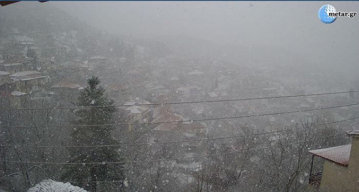 LIVE: Πολύ χιόνι στα Μαγούλιανα Γορτυνίας!