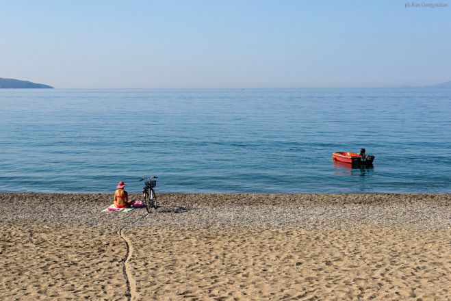 Kαθαρά τα νερά για κολύμβηση στην Καλαμάτα