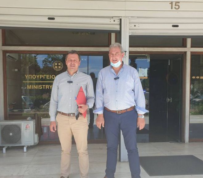 &Kappa;&alpha;&mu;&pi;ύ&lambda;&eta;&sigmaf; &gamma;&iota;&alpha; &Gamma;&iota;ώ&rho;&gamma;&omicron; &Kappa;&lambda;&epsilon;ώ&pi;&alpha;: "&Kappa;&alpha;&lambda;ό &tau;&alpha;&xi;ί&delta;&iota;, &gamma;ί&gamma;&alpha;&nu;&tau;&alpha;..."