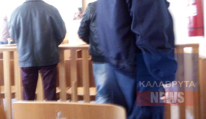 &Alpha;&theta;ώ&omicron;&sigmaf; &omicron; &omicron;&delta;&eta;&gamma;ό&sigmaf; &pi;&omicron;&upsilon; έ&sigma;&epsilon;&rho;&nu;&epsilon; &tau;&omicron; &sigma;&kappa;&upsilon;&lambda;ί &sigma;&tau;&alpha; &Kappa;&alpha;&lambda;ά&beta;&rho;&upsilon;&tau;&alpha;