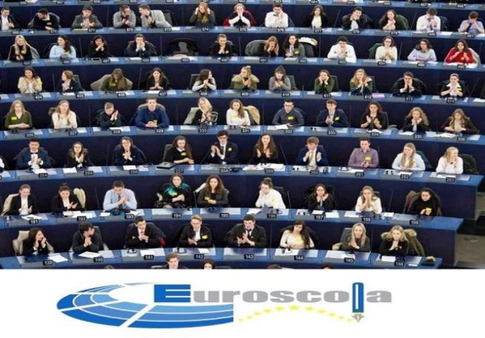 Euroscola | &Mu;&alpha;&theta;&eta;&tau;έ&sigmaf; &alpha;&pi;ό &tau;&eta;&nu; &Alpha;&rho;&kappa;&alpha;&delta;ί&alpha; &theta;&alpha; &tau;&alpha;&xi;&iota;&delta;έ&psi;&omicron;&upsilon;&nu; &sigma;&tau;&omicron; &Sigma;&tau;&rho;&alpha;&sigma;&beta;&omicron;ύ&rho;&gamma;&omicron;! (&omicron;&nu;ό&mu;&alpha;&tau;&alpha;)
