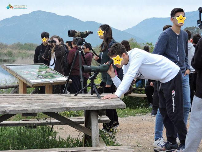 &Epsilon;&kappa;&pi;&alpha;&iota;&delta;&epsilon;&upsilon;&tau;ή&rho;&iota;&omicron; &alpha;&pi;ό &tau;&eta;&nu; &Pi;&alpha;&lambda;&lambda;ή&nu;&eta; &epsilon;&pi;&iota;&sigma;&kappa;έ&phi;&theta;&eta;&kappa;&epsilon; &tau;&omicron;&nu; &upsilon;&gamma;&rho;ό&tau;&omicron;&pi;&omicron; &Mu;&omicron;&upsilon;&sigma;&tau;&omicron;ύ (&epsilon;&iota;&kappa;ό&nu;&epsilon;&sigmaf;)