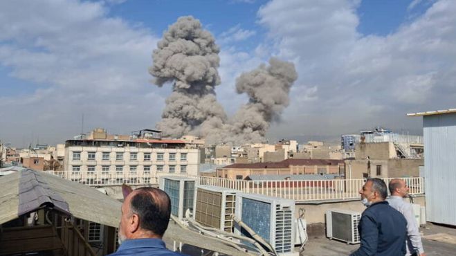 Πικετοφορία στην Τρίπολη ενάντια στη νέα στρατιωτική επίθεση κατά του Ιράν