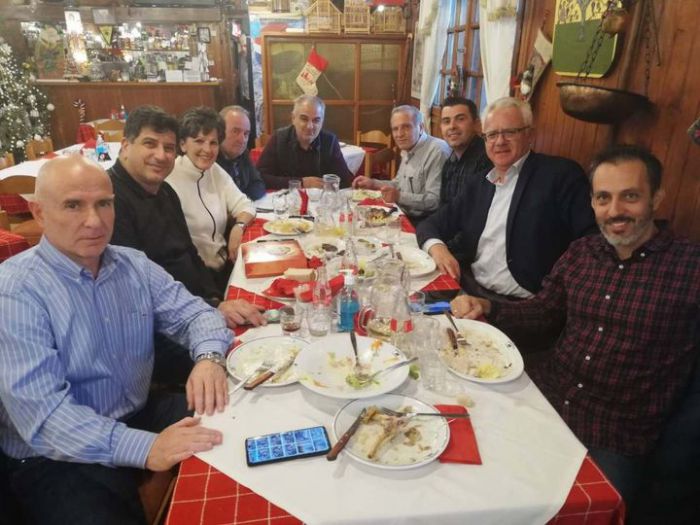 Το προσυμβούλιο της παράταξης Σμυρνιώτη!
