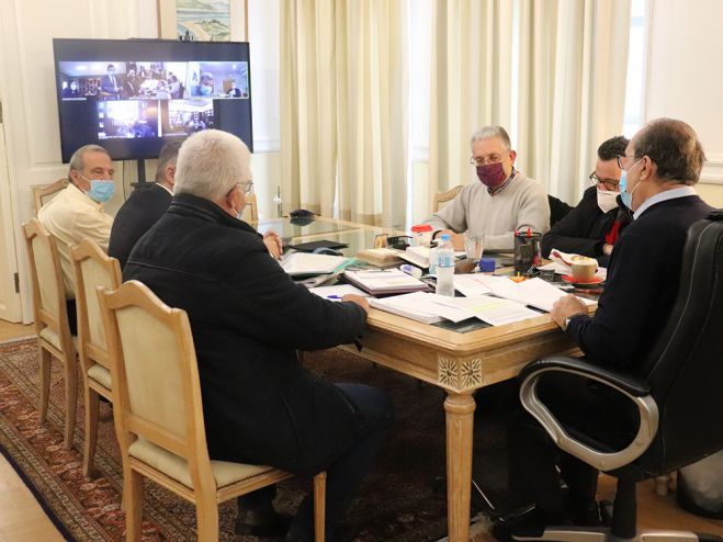 &Nu;ί&kappa;&alpha;&sigmaf;: "&Kappa;&alpha;&tau;&alpha;&gamma;&rho;ά&phi;&epsilon;&tau;&alpha;&iota; &epsilon;&pi;&iota;&beta;ά&rho;&upsilon;&nu;&sigma;&eta; &gamma;&iota;&alpha; &tau;&eta;&nu; &Alpha;&rho;&kappa;&alpha;&delta;ί&alpha;, &lambda;ό&gamma;&omega; &tau;&omega;&nu; &kappa;&rho;&omicron;&upsilon;&sigma;&mu;ά&tau;&omega;&nu; &sigma;&epsilon; &sigma;&tau;&rho;&alpha;&tau;ό&pi;&epsilon;&delta;&omicron; &tau;&eta;&sigmaf; &Tau;&rho;ί&pi;&omicron;&lambda;&eta;&sigmaf;"