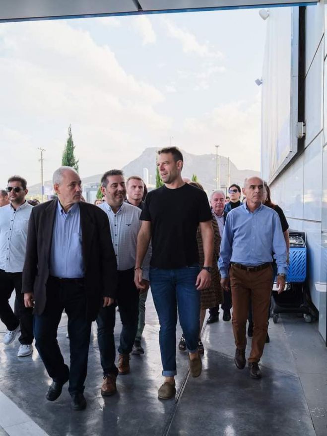 &Sigma;&tau;&eta;&nu; &pi;&epsilon;&rho;&iota;&omicron;&delta;&epsilon;ί&alpha; &Kappa;&alpha;&sigma;&sigma;&epsilon;&lambda;ά&kappa;&eta; &sigma;&tau;&eta; &Nu;&epsilon;&mu;έ&alpha; &omicron; &Pi;&alpha;&pi;&alpha;&eta;&lambda;&iota;&omicron;ύ (vd)