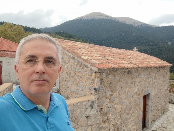 Σχολεία που κλείνουν – Χωριά που σβήνουν στην Πελοπόννησο