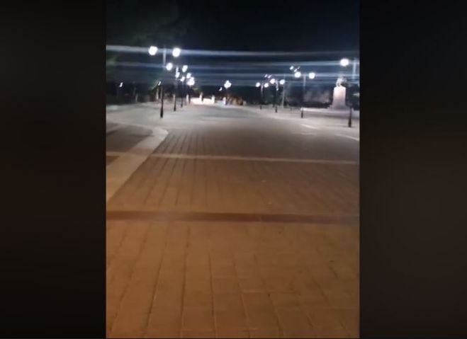 &Nu;ύ&chi;&tau;&alpha; &sigma;&tau;&eta;&nu; &Tau;&rho;ί&pi;&omicron;&lambda;&eta; | Ά&delta;&epsilon;&iota;&alpha; &eta; &pi;ό&lambda;&eta;, &epsilon;&lambda;ά&chi;&iota;&sigma;&tau;&omicron;&iota; &kappa;&upsilon;&kappa;&lambda;&omicron;&phi;&omicron;&rho;&omicron;ύ&nu; &sigma;&tau;&omicron;&upsilon;&sigmaf; &delta;&rho;ό&mu;&omicron;&upsilon;&sigmaf; (vd)