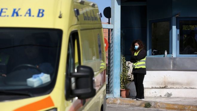Σε τεστ για κορονοϊό θα υποβληθούν έλληνες μαθητές που επέστρεψαν από το Λονδίνο