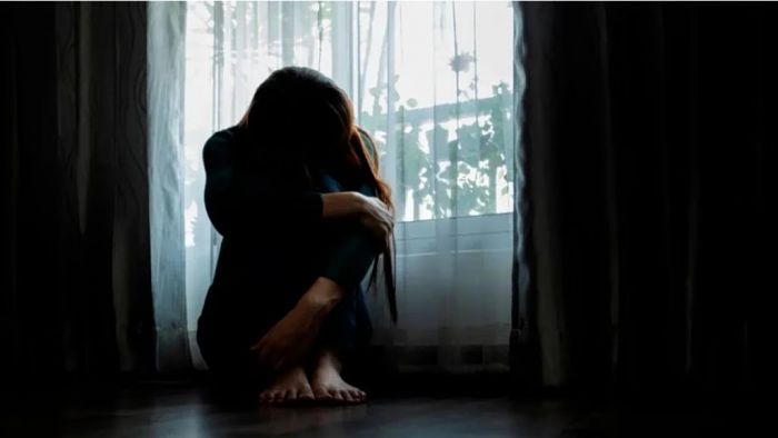 &Alpha;&pi;ό&pi;&epsilon;&iota;&rho;&alpha; &beta;&iota;&alpha;&sigma;&mu;&omicron;ύ &tau;&eta;&sigmaf; &alpha;&pi;ό 74&chi;&rho;&omicron;&nu;&omicron; &kappa;&alpha;&tau;ή&gamma;&gamma;&epsilon;&iota;&lambda;&epsilon; 18&chi;&rho;&omicron;&nu;&eta; &sigma;&tau;&alpha; &Lambda;&omicron;&upsilon;&tau;&rho;ά &Omega;&rho;&alpha;ί&alpha;&sigmaf; &Epsilon;&lambda;έ&nu;&eta;&sigmaf;