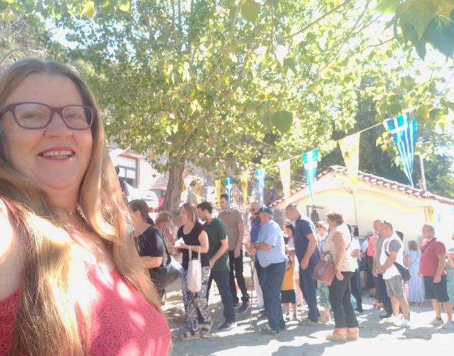 &Beta;ά&sigma;&tau;&alpha; &Alpha;&rho;&kappa;&alpha;&delta;ί&alpha;&sigmaf; | &Tau;&iota;&mu;ή&theta;&eta;&kappa;&epsilon; &eta; &gamma;&iota;&omicron;&rho;&tau;ή &Mu;&epsilon;&tau;&alpha;&mu;ό&rho;&phi;&omega;&sigma;&eta;&sigmaf; &tau;&omicron;&upsilon; &Sigma;&omega;&tau;ή&rho;&omicron;&sigmaf; (&epsilon;&iota;&kappa;ό&nu;&epsilon;&sigmaf;)