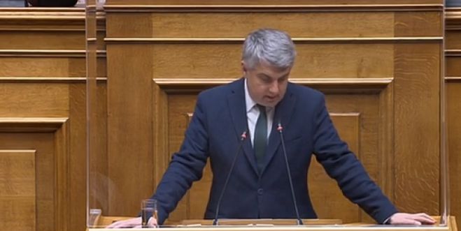 &Kappa;&omega;&nu;&sigma;&tau;&alpha;&nu;&tau;&iota;&nu;ό&pi;&omicron;&upsilon;&lambda;&omicron;&sigmaf;: "&Epsilon;&mu;&epsilon;ί&sigmaf; &delta;&epsilon;&nu; &pi;&rho;ό&kappa;&epsilon;&iota;&tau;&alpha;&iota; &gamma;ί&nu;&omicron;&upsilon;&mu;&epsilon; &pi;&epsilon;&lambda;ά&tau;&epsilon;&sigmaf; &tau;&eta;&sigmaf; &Nu;&Delta;"
