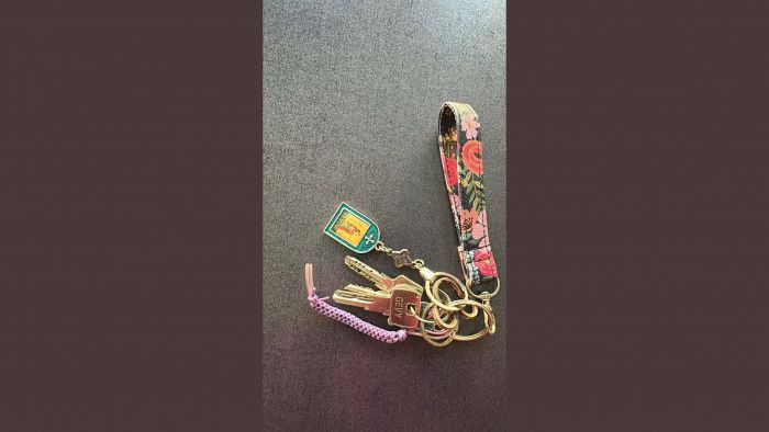 &Beta;&rho;έ&theta;&eta;&kappa;&alpha;&nu; &kappa;&lambda;&epsilon;&iota;&delta;&iota;ά &sigma;&tau;&eta;&nu; "&Gamma;&rho;&eta;&gamma;&omicron;&rho;ί&omicron;&upsilon; &Lambda;&alpha;&mu;&pi;&rho;ά&kappa;&eta;"