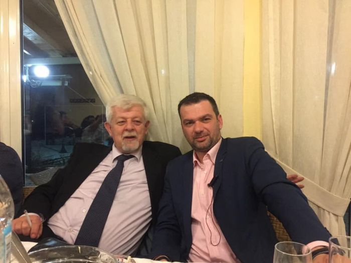Παπαχρόνης: "Καλό παράδεισο, Δήμαρχε... Σ' ευχαριστούμε για όλα ..."