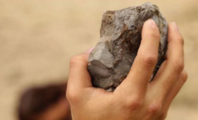 Έ&nu;&omega;&sigma;&eta; &Gamma;&omicron;&nu;έ&omega;&nu; &laquo;&Eta; &Chi;&rho;&iota;&sigma;&tau;&iota;&alpha;&nu;&iota;&kappa;ή &Alpha;&gamma;&omega;&gamma;ή&raquo; | &Omicron;&mu;&iota;&lambda;ί&alpha; &mu;&epsilon; &theta;έ&mu;&alpha; &laquo;&Mu;&pi;&rho;&omicron;&sigma;&tau;ά &sigma;&rsquo; έ&nu;&alpha; &sigma;&kappa;ά&nu;&delta;&alpha;&lambda;&omicron;&raquo;