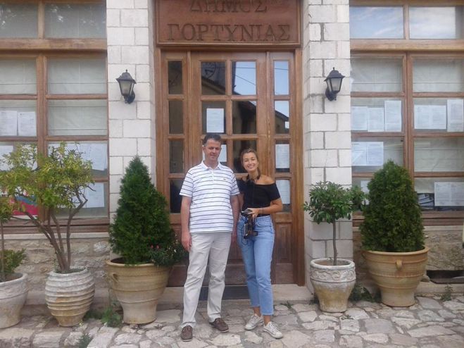 &Delta;&eta;&mu;&omicron;&sigma;&iota;&omicron;&gamma;&rho;ά&phi;&omicron;&sigmaf; &alpha;&pi;ό &tau;&omicron; RCM channel &tau;&eta;&sigmaf; &Gamma;&alpha;&lambda;&lambda;ί&alpha;&sigmaf; ή&rho;&theta;&epsilon; &gamma;&iota;&alpha; &rho;&epsilon;&pi;&omicron;&rho;&tau;ά&zeta; &sigma;&tau;&eta; &Delta;&eta;&mu;&eta;&tau;&sigma;ά&nu;&alpha;!