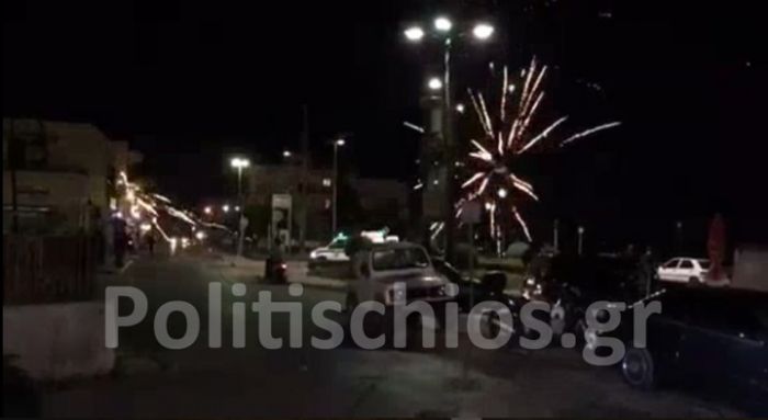 Μετανάστες έκαψαν σκηνές, έσπασαν αυτοκίνητα και καταστήματα στη Χίο (vd)
