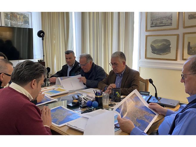 &Sigma;ύ&sigma;&kappa;&epsilon;&psi;&eta; &upsilon;&pi;ό &tau;&omicron;&nu; &pi;&epsilon;&rho;&iota;&phi;&epsilon;&rho;&epsilon;&iota;ά&rho;&chi;&eta; &Pi;&epsilon;&lambda;&omicron;&pi;&omicron;&nu;&nu;ή&sigma;&omicron;&upsilon; &Pi;. &Nu;ί&kappa;&alpha; &gamma;&iota;&alpha; &tau;&omicron; &theta;έ&mu;&alpha; &tau;&omega;&nu; &mu;&omicron;&nu;&omicron;&pi;&alpha;&tau;&iota;ώ&nu;