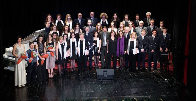 &Omicron;&iota; &pi;&alpha;&sigma;&chi;&alpha;&lambda;&iota;&nu;έ&sigmaf; &epsilon;&kappa;&delta;&eta;&lambda;ώ&sigma;&epsilon;&iota;&sigmaf; &tau;&eta;&sigmaf; &chi;&omicron;&rho;&omega;&delta;ί&alpha;&sigmaf; &laquo;&Omicron;&rho;&phi;έ&alpha;&sigmaf;&raquo; &Tau;&rho;ί&pi;&omicron;&lambda;&eta;&sigmaf;