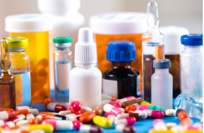 &Epsilon;&lambda;&lambda;&epsilon;ί&psi;&epsilon;&iota;&sigmaf; &sigma;&epsilon; &beta;&alpha;&sigma;&iota;&kappa;ά &phi;ά&rho;&mu;&alpha;&kappa;&alpha; &tau;&eta;&nu; ώ&rho;&alpha; &pi;&omicron;&upsilon; &laquo;&theta;&epsilon;&rho;ί&zeta;&omicron;&upsilon;&nu;&raquo; &omicron;&iota; &iota;ώ&sigma;&epsilon;&iota;&sigmaf;! (vd)