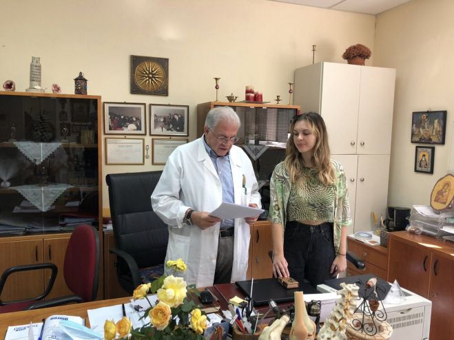 &Nu;έ&omicron;&upsilon;&sigmaf; &gamma;&iota;&alpha;&tau;&rho;&omicron;ύ&sigmaf; &gamma;&iota;&alpha; &Pi;&epsilon;&rho;&iota;&phi;&epsilon;&rho;&epsilon;&iota;&alpha;&kappa;ά &Iota;&alpha;&tau;&rho;&epsilon;ί&alpha; &tau;&eta;&sigmaf; &Alpha;&rho;&kappa;&alpha;&delta;ί&alpha;&sigmaf; ό&rho;&kappa;&iota;&sigma;&epsilon; &omicron; &Kappa;&omicron;ύ&beta;&epsilon;&lambda;&alpha;&sigmaf; (&epsilon;&iota;&kappa;ό&nu;&epsilon;&sigmaf;)